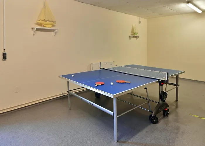 Ferienwohnung-9-in-sellin-auf-ruegen-villa-celia-6-pers-wlan-sauna-200-m-vom-strand-entfernt Апартаменти *