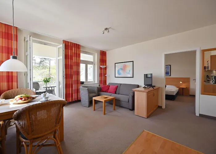 Ferienwohnung-9-in-sellin-auf-ruegen-villa-celia-6-pers-wlan-sauna-200-m-vom-strand-entfernt * Sellin (Rugen)